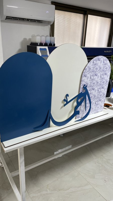 ستاندات منوعه للتوزيعات بدون صواني